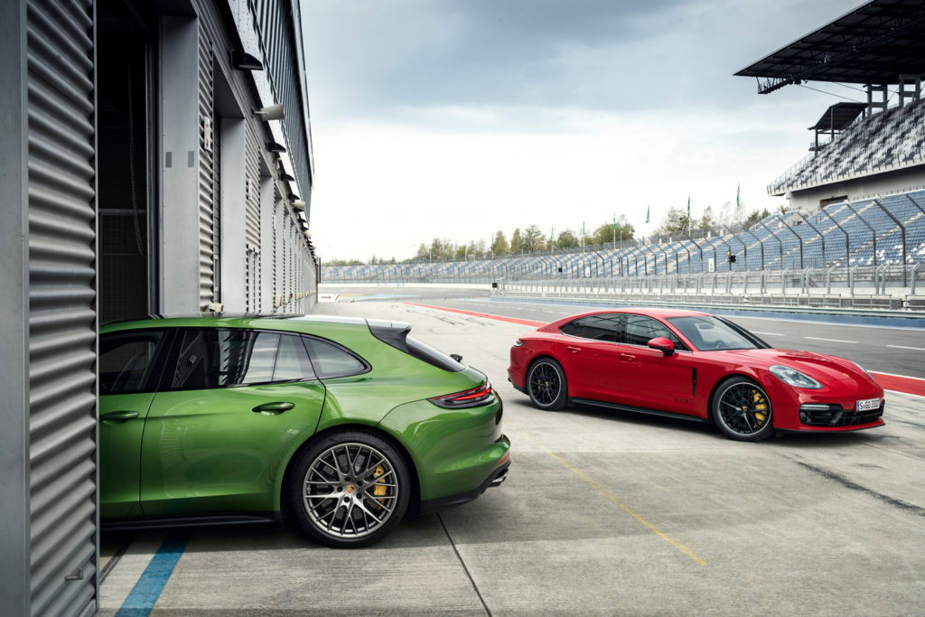 Porsche expands Panamera line-up with new twin-turbo V8 