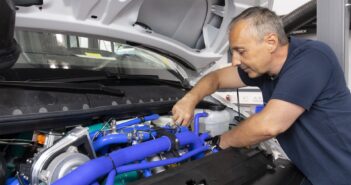Bosch tests fuel cell vans
