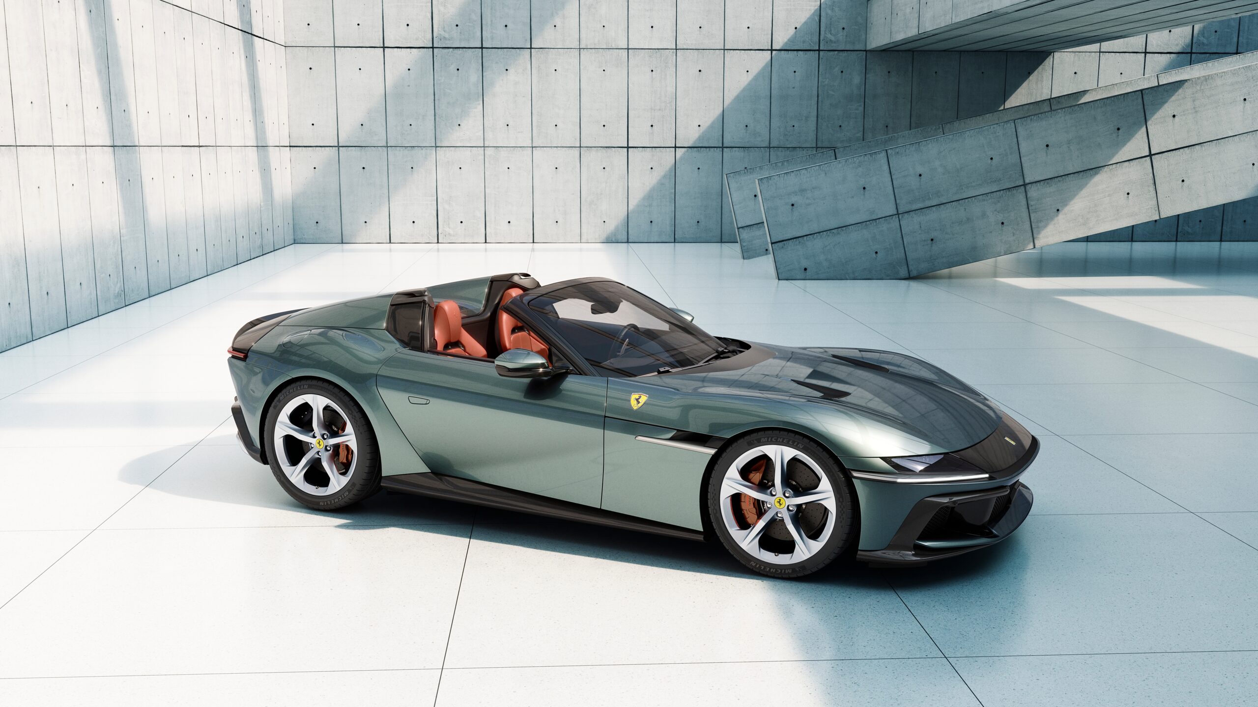 Ferrari's latest V12 hypercar: 12Cilindri Spider | Automotive ...